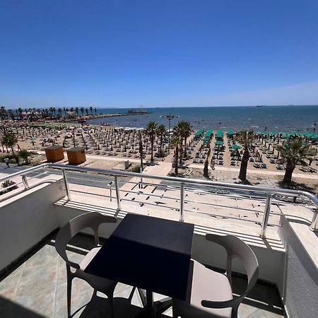 Wave Beachfront Apartments Durrës Exterior foto
